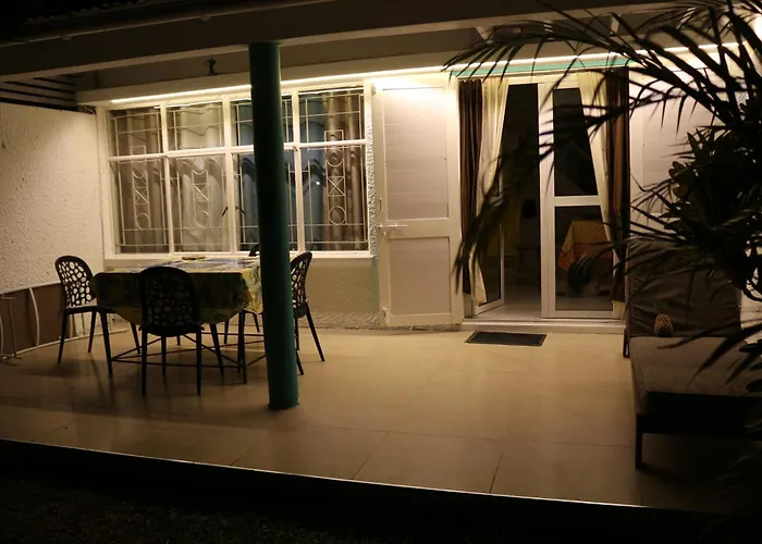 Residence Les Cygnes, Pereybere.