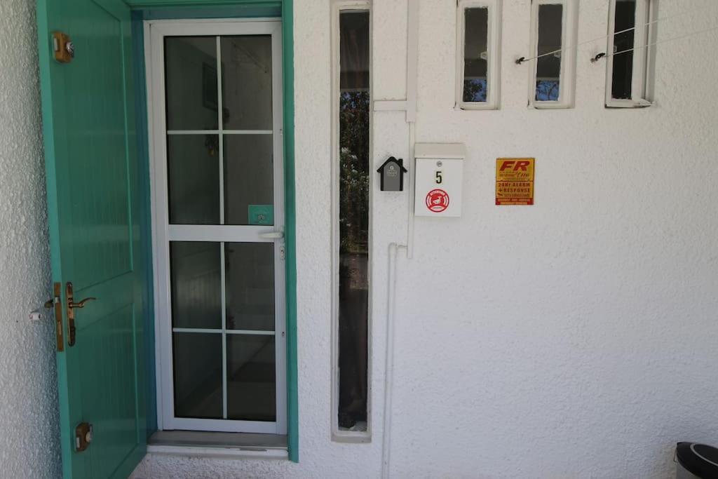 Les Cygnes, Pereybere. Holiday home